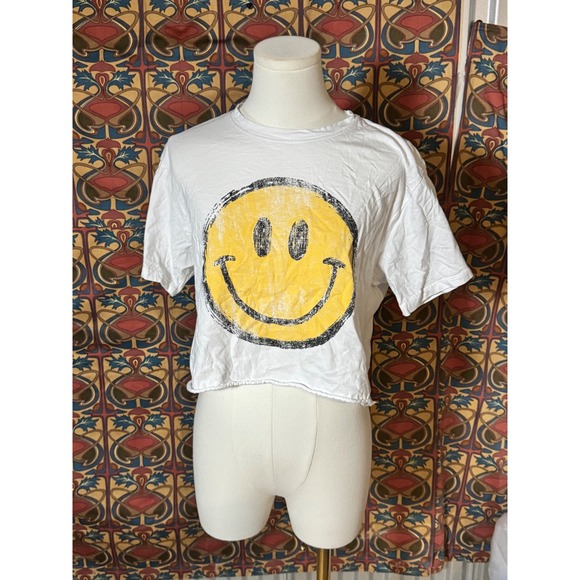 Altar'd State Tops - Altar'd state White Graphic Smiley Face Cropped T-Shirt